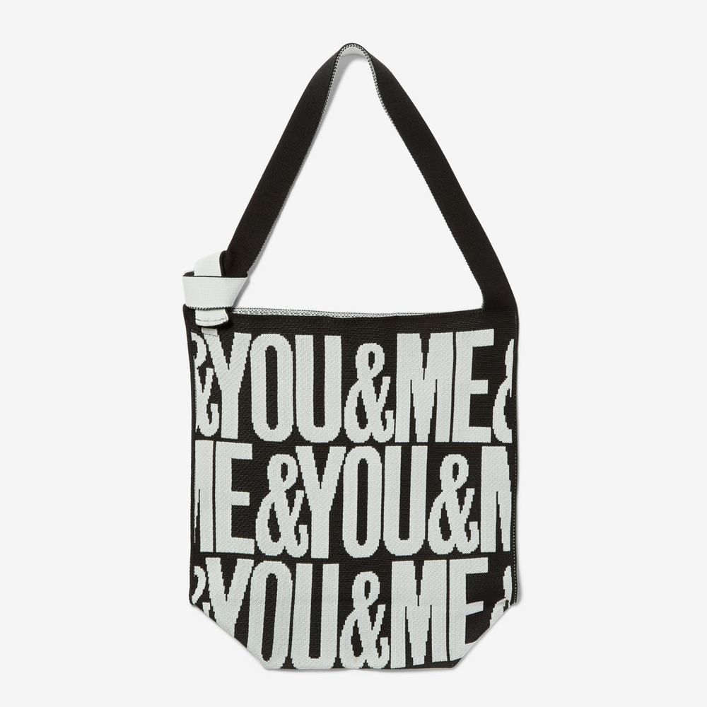 Fourty You & Me Black and white 詳細画像