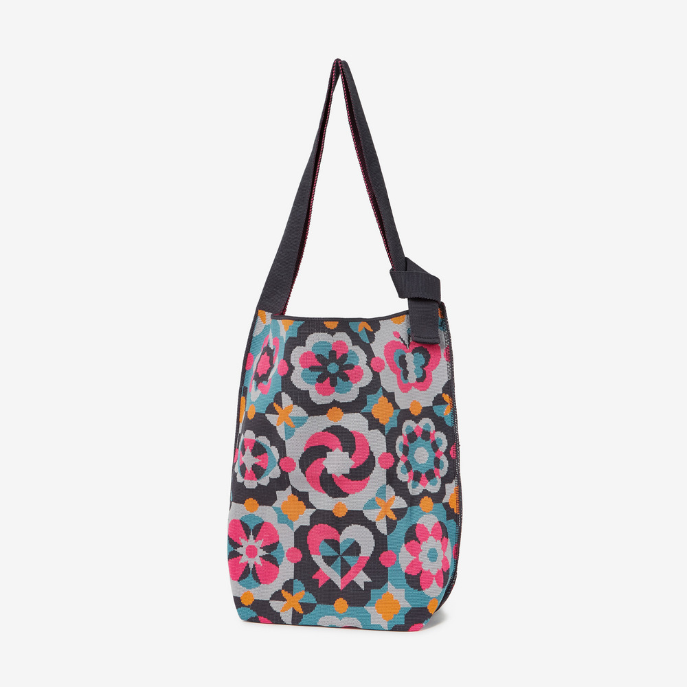 PATTERN BLACK by Yuko Kanatani 詳細画像